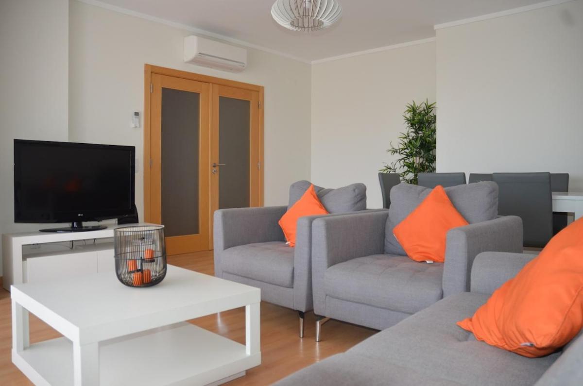 Algarve T2 Apartment With Pool And Balcony In 奥良 外观 照片