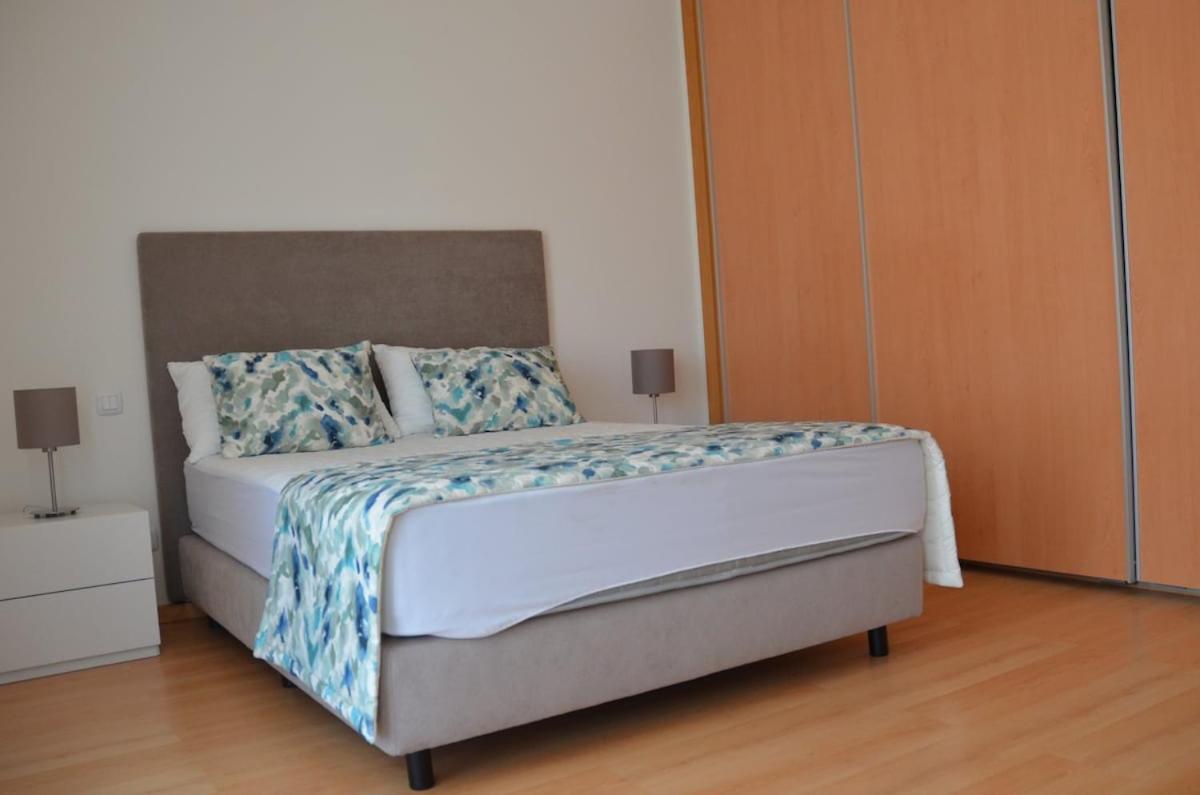 Algarve T2 Apartment With Pool And Balcony In 奥良 外观 照片